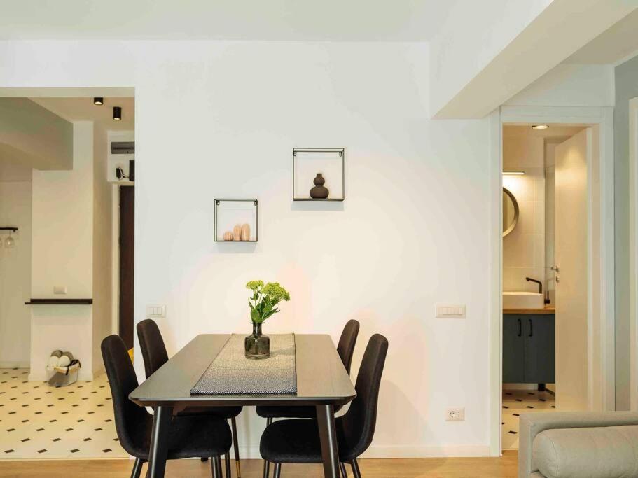 Bright 2Br Apartment - Top Location - City Balcony Bucharest Exterior photo