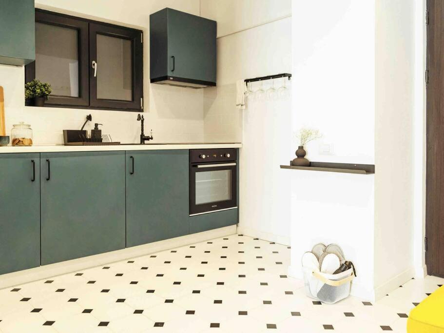Bright 2Br Apartment - Top Location - City Balcony Bucharest Exterior photo